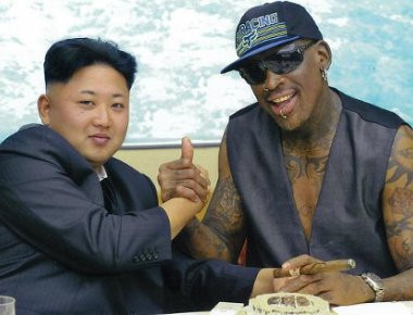 Ντένις Ροντμαν για Κιμ Γιονγκ Ουν: «Κρατά κατεψυγμένους τον παππού και τον πατέρα του - Κλαίνε καθημερινά 150.000 άτομα» (φωτό)